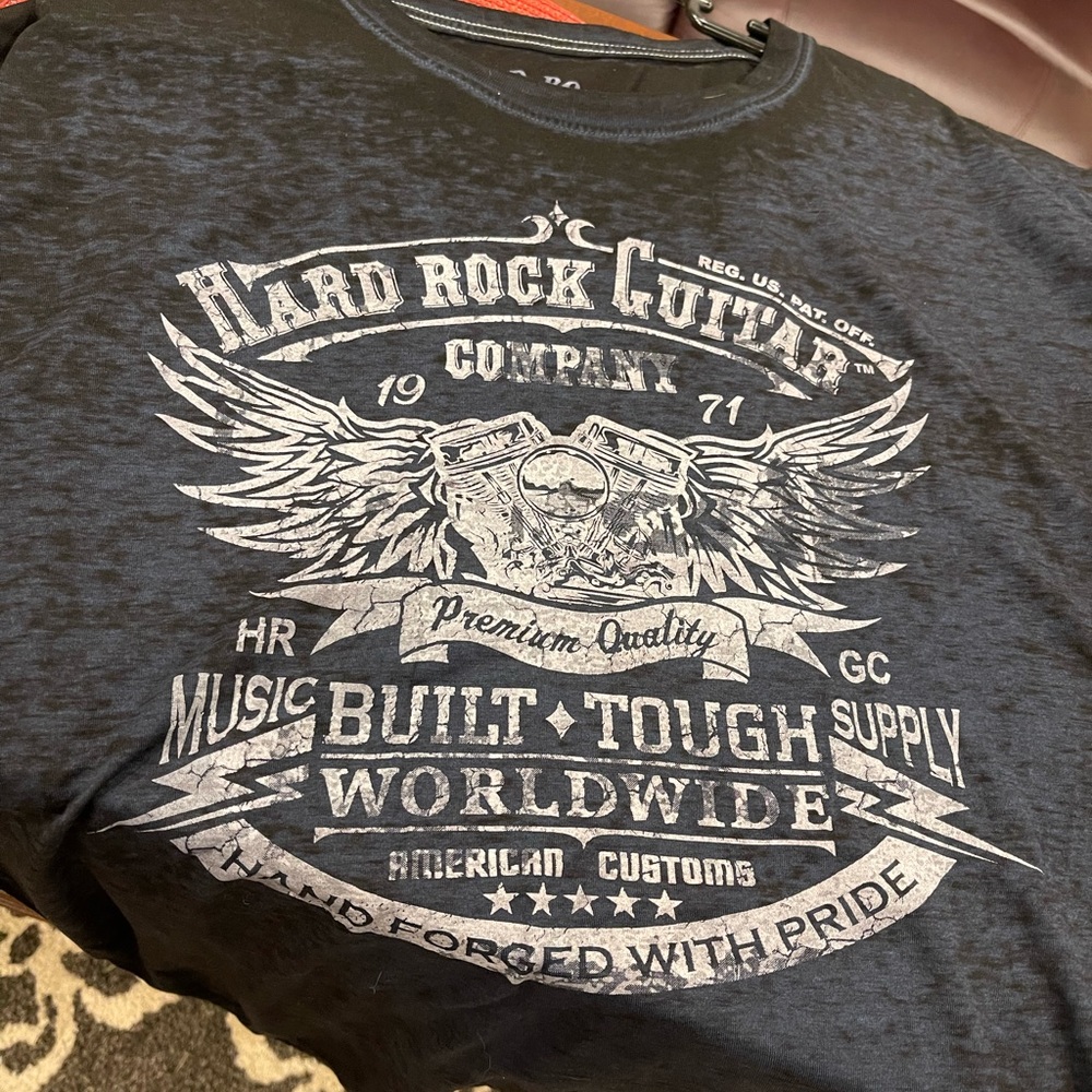 Brand new with price tags- Hard Rock Guitar Company tshirt